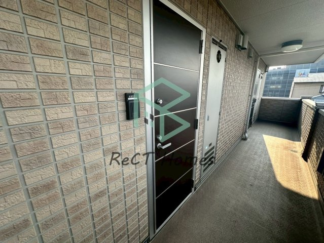 姫路市亀山の賃貸マンションの玄関