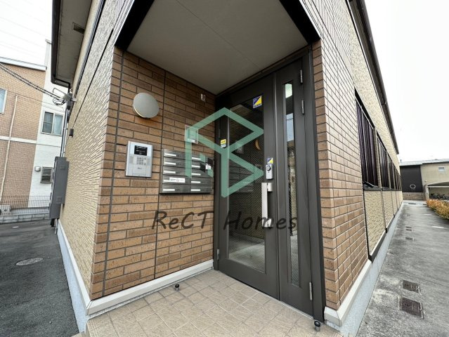 メゾンドコンフォートのエントランス