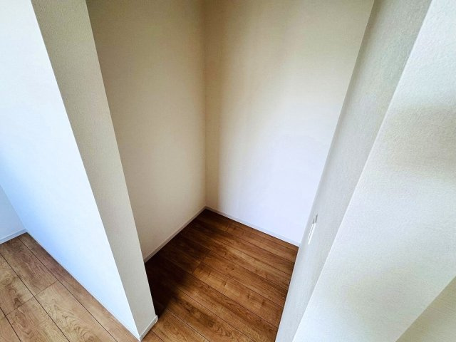 【その他】 | 練馬区三原台2丁目　新築一戸建住宅（成増店） | 7.8帖の洋室内にはフリースペースタイプのウォークインクローゼットを採用。