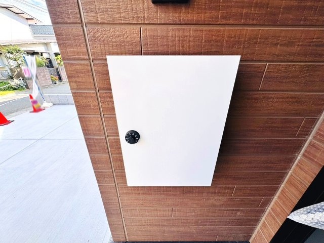 【その他】 | 練馬区三原台2丁目　新築一戸建住宅（成増店） | モダンなデザインのメールボックス。