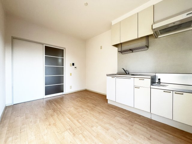 メープルタウンＣ号棟の居間・リビング|写真更新しました♪