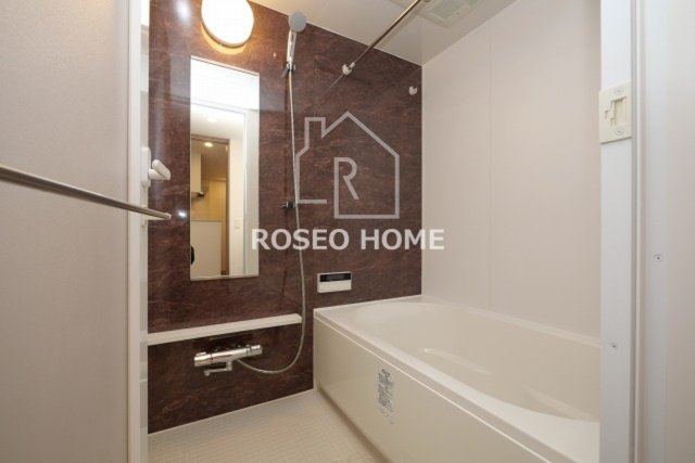 ザ・パークハビオ天満橋の浴室