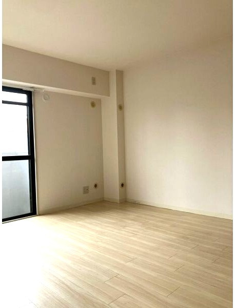 サニーライフＵの居間・リビング