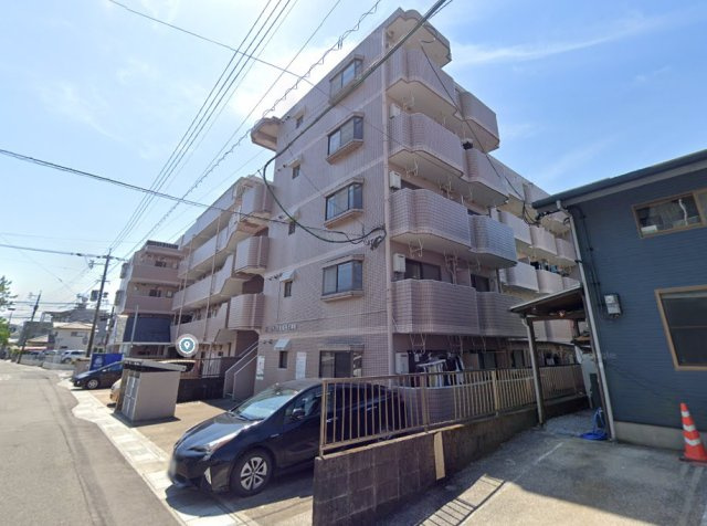 オクトワール宮崎西弐番館の外観