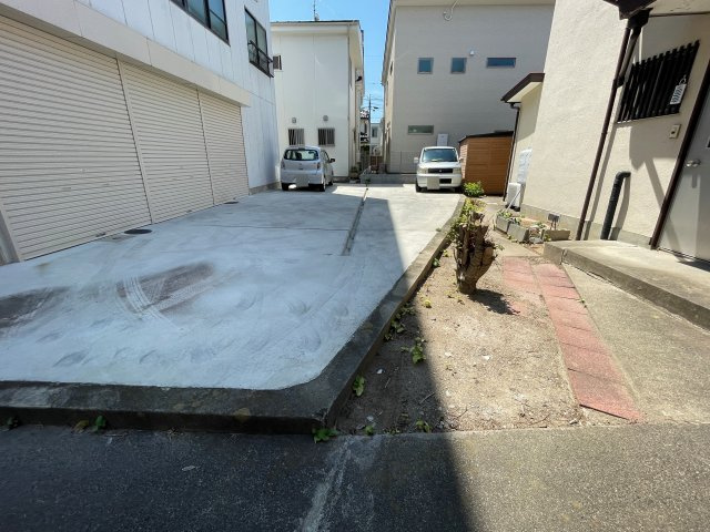 福島市松木町　古屋付き解体更地渡し　住宅用地の外観