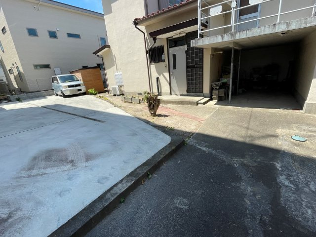 福島市松木町　古屋付き解体更地渡し　住宅用地の外観