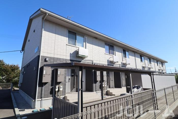 クレストの外観