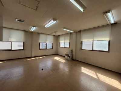 【居間・リビング】 | 十三和ビル