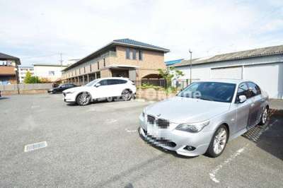 【駐車場】 | ルピナスC棟