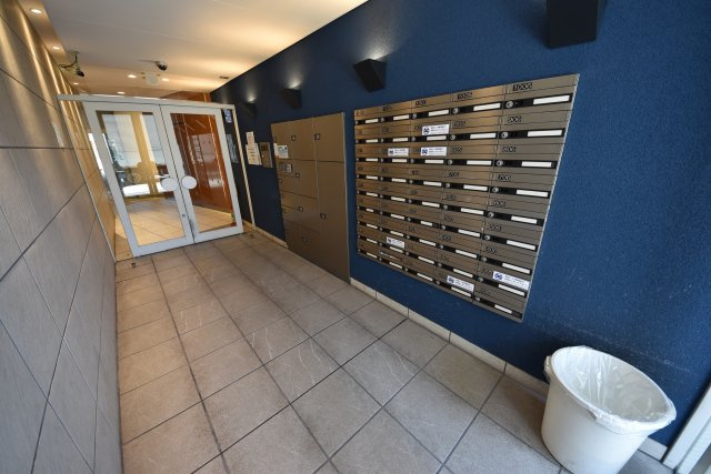 ベルシモンズ桜川のエントランス