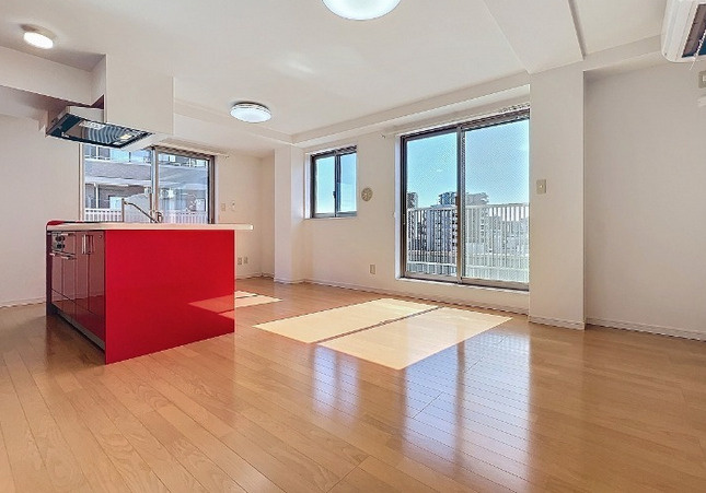 ジュネスHKの居間・リビング