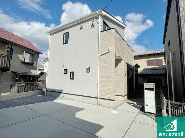 木津川市山城町平尾東黒部　第2期　新築一戸建ての駐車場|２台分の駐車スペース有り！急な来客でも安心です！