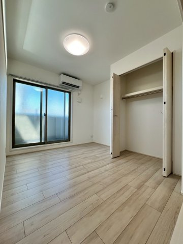 フジパレス沢良宜東Ⅴ番館の洋室