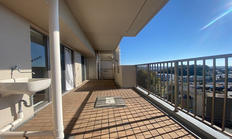 ラムーナ横浜戸塚スカイリッジのバルコニー