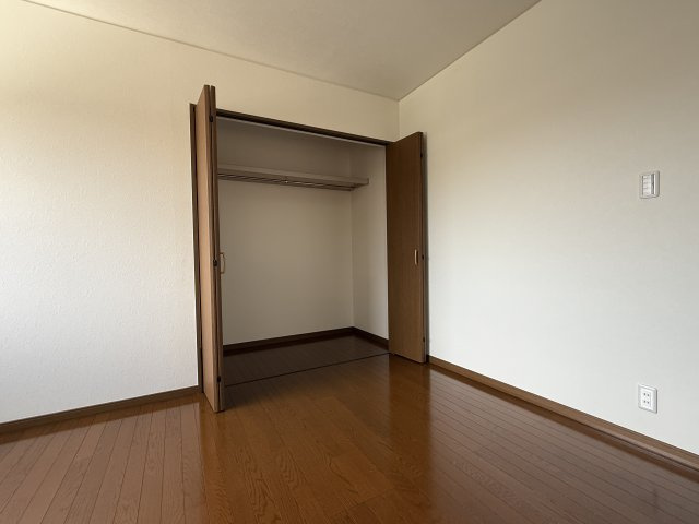 水谷二丁目の収納