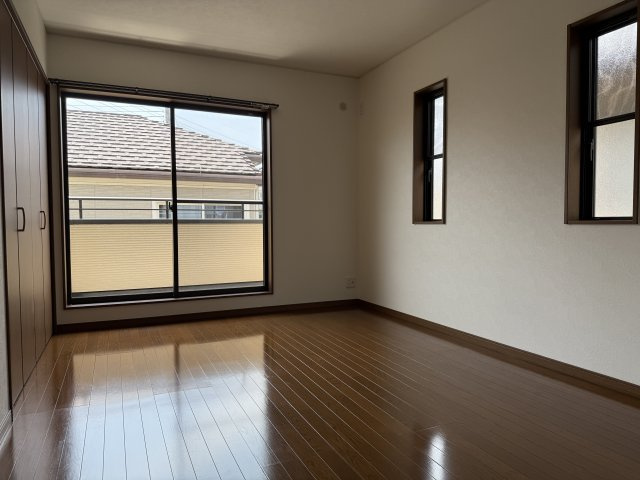 水谷二丁目の洋室