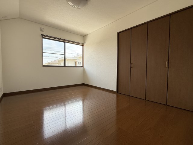 水谷二丁目の洋室