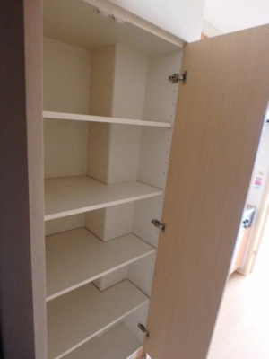 【収納】 | ヴィルヌーブ | 他のお部屋の参考写真となります。