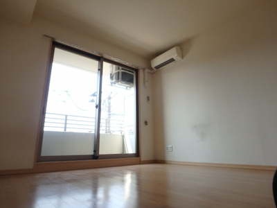 【居間・リビング】 | ヴィルヌーブ | 他のお部屋の参考写真となります。