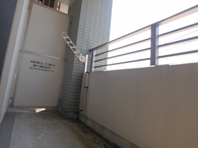 【バルコニー】 | ヴィルヌーブ | 他のお部屋の参考写真となります。