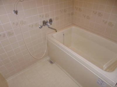 【浴室】 | メゾン・ラフォーレ | 参考写真（同物件別部屋）