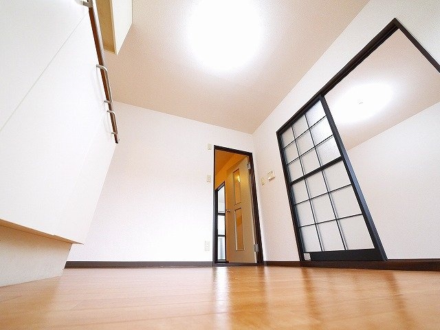 パストラル（額田部北町）の居間・リビング|使いやすい間取りのお部屋で新生活をいかがでしょうか