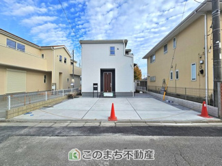 【駐車場】 | LiveleGarden.S宇都宮市宮の内第4　2号棟 | お車駐車スペース３台分ご用意しております♪