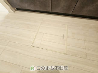 【収納】 | LiveleGarden.S宇都宮市宮の内第4　2号棟 | 床下収納は意外と容量があり、日常のストックにも大活躍です♪