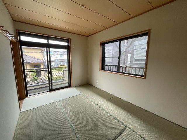 【和室】 | □■二宮町二宮 中古戸建■□ | 2階南・西側6帖の和室