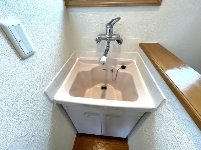 【独立洗面台】 | □■二宮町二宮 中古戸建■□ | 2階洗面台