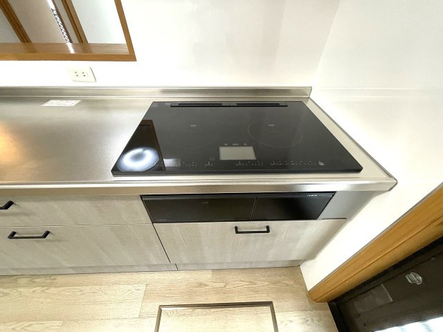 【キッチン】 | □■二宮町二宮 中古戸建■□ | IHクッキングヒーター