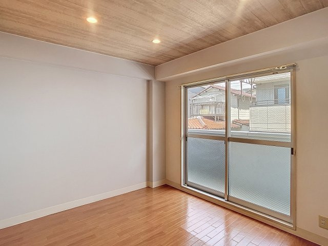 ウッドビレッジ高尾台の居間・リビング