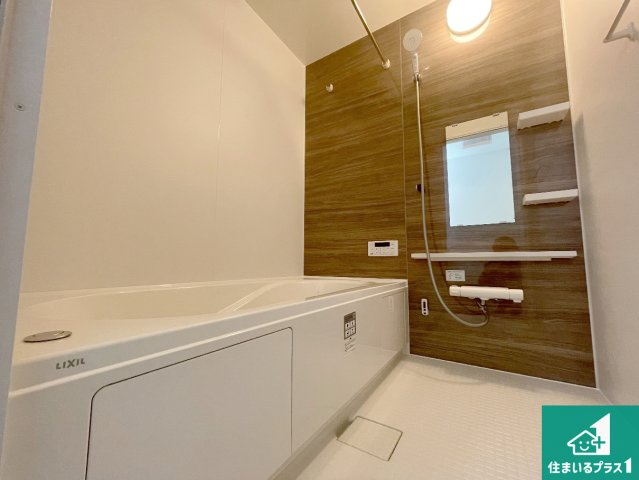 宇治市羽拍子町　第1期　新築一戸建ての前面道路含む現地写真|周辺は落ち着いた街並みの住宅地！子育てがしやすい住環境です！まだ未完成ですが、現地でしかわからない事もございます。是非一度ご覧ください。