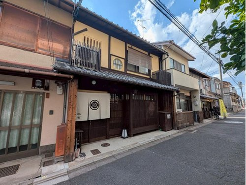 夷馬場町の外観|【外観】
東向き前道幅員約４.１ｍの物件となっております。