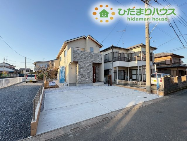 深谷市上野台　2期　新築一戸建て　ブルーミングガーデン　01の駐車場