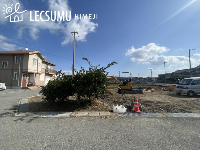 姫路市網干区垣内南町／全2区画の外観