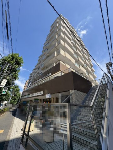 朝日白山マンションの外観