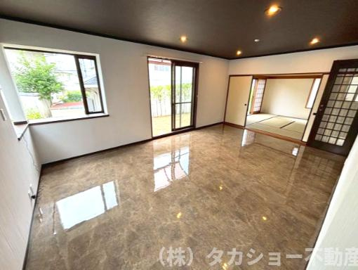 【居間・リビング】 | 市原市ちはら台南5丁目　中古戸建