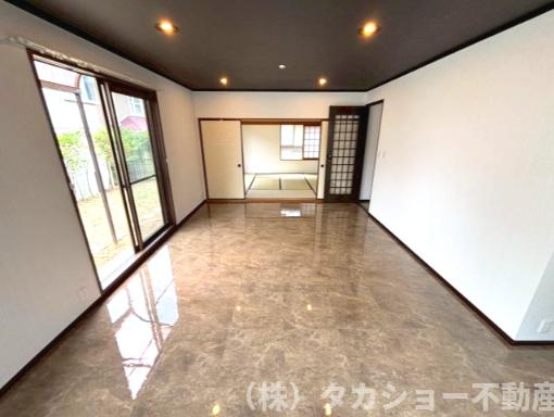 【居間・リビング】 | 市原市ちはら台南5丁目　中古戸建