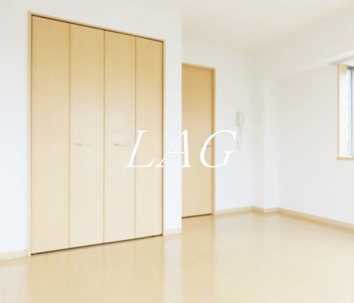 【居間・リビング】 | ルート相模が丘 | 洋室のお部屋です。