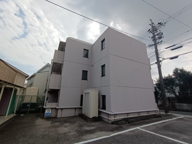 MITSUOKA12の外観