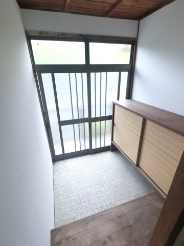 【玄関】