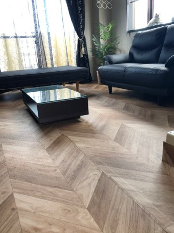 コンソラトゥールの洋室