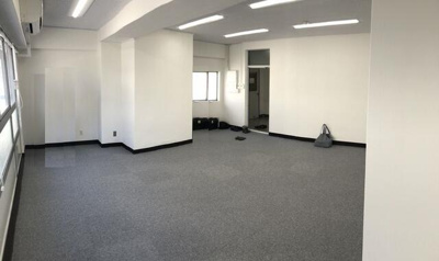 【洋室】 | 数寄屋ビル