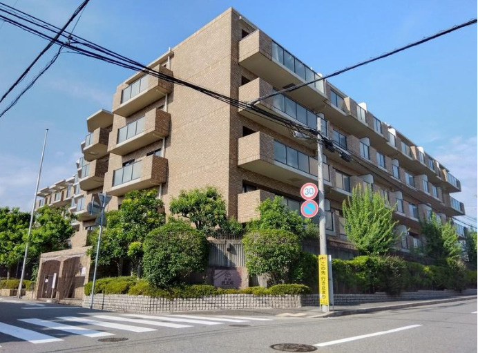 ルネ芦屋親王塚