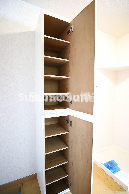 リバーJOY室見の収納|こまごまとしたものを収納できそうですね