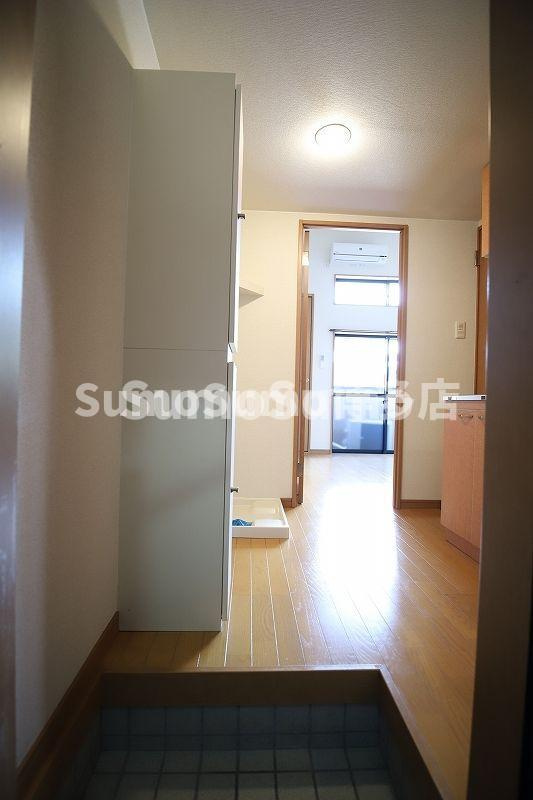 リバーJOY室見の玄関|明るい玄関です