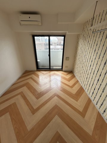 ウインズコート新大阪Ⅱの洋室