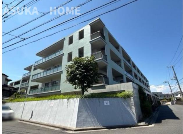 クレッセント磯子の外観