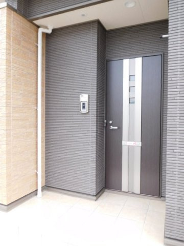 リバーサイド２のエントランス